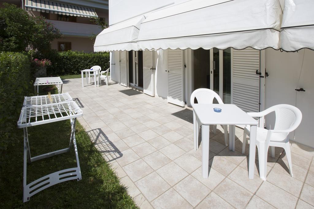 Hotel Vila Bahia Numana Exterior foto